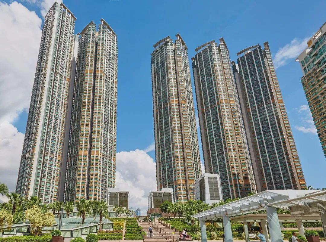 终于知道为什么现代风这么火，四口之家挤72㎡，却藏不住的舒适感