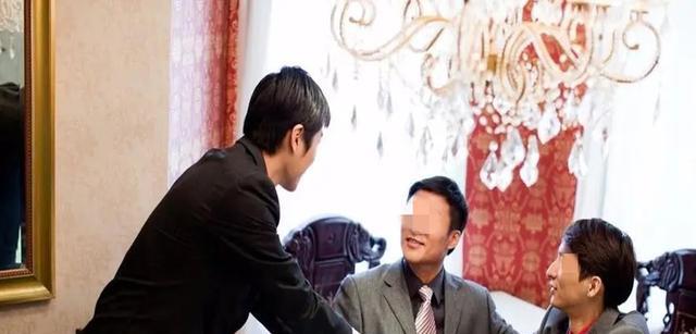 案例:男子为与小三偷情,不惜将其发展成儿媳,因亲子鉴定酿悲剧