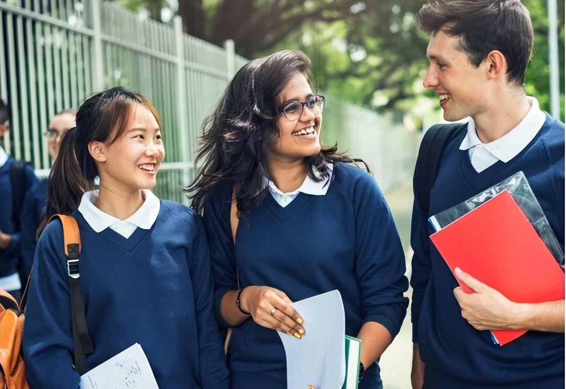 刘强东|为何刘强东夫妇，要选择去国外生子？