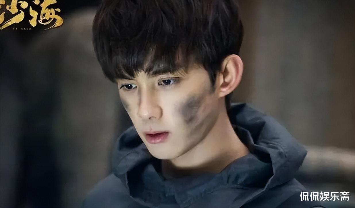 吴磊|戏份被删，海报被撤，直播被停，吴磊的成名之路，“步步惊心”！
