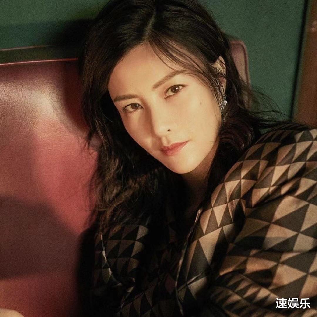 小姐姐|黄晓明离婚后第一部作品上线！angelababy的行为被评为最狠前妻！