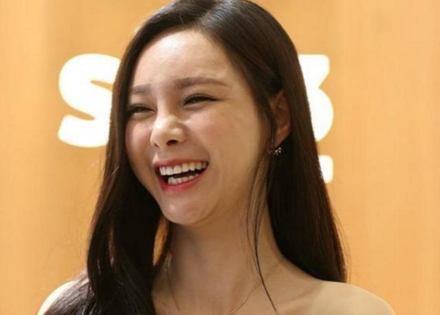 张雨绮|隆过鼻子的十位明星,张雨绮鼻梁变宽,毛晓彤很自然