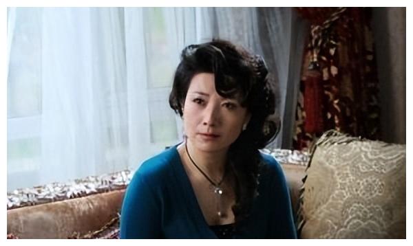 王静|演员王静:长得漂亮戏也好,为人低调不张扬,59岁婚姻却成迷