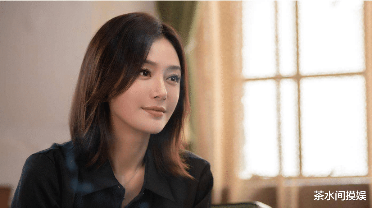 辣妹|女明星也有秃头危机？有人发际线堪比清朝阿哥，有人走路掉假发片