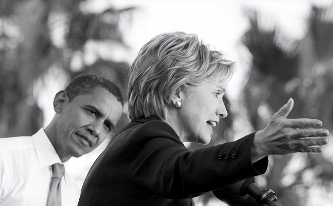 克林顿|73岁克林顿像小孩模样，希拉里发他小时候的照片送祝福，岁月匆匆