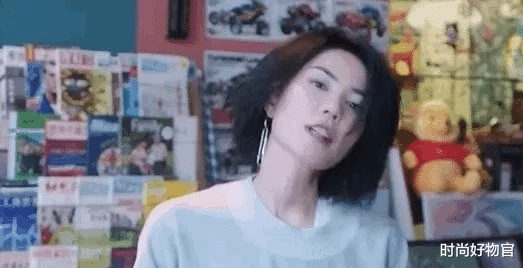 王菲|51岁王菲皮肤娇嫩白皙，晒的“抗老”面霜火了！陈数：我也在用