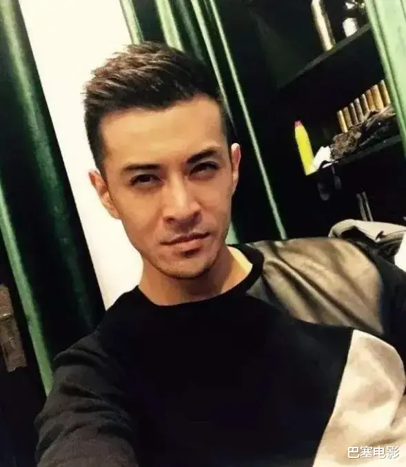 可米小子|过气组合的窘况:耍帅被嘲、商场卖力演出,还有人出场费两位数起