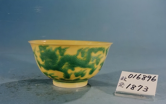 |为什么台北故宫珍贵文物会遭毁损