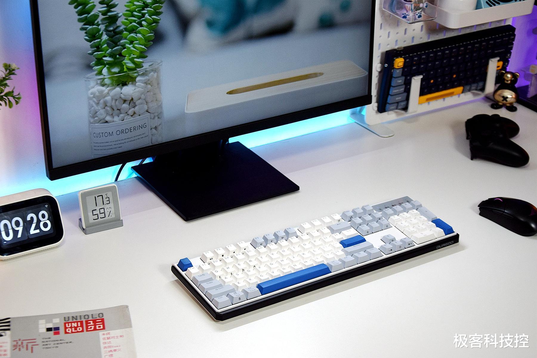 3g|超长续航,凯华定制TURBO轴体, 白色背光支持热插拔,这键盘太稳了