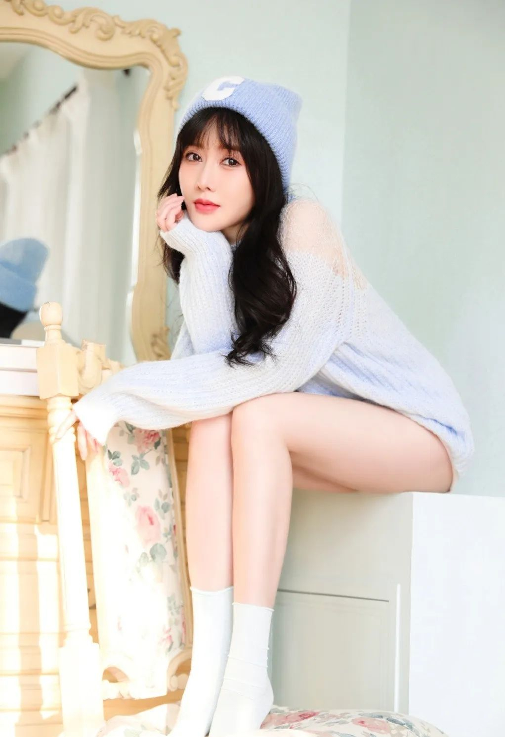 90后|温果希，甜美可爱的90后潜力小花