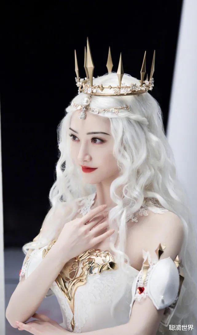 郭敬明|娱乐圈明星的生活有多奢侈？张玉娇有4个私人岛，郭敬明台灯60万