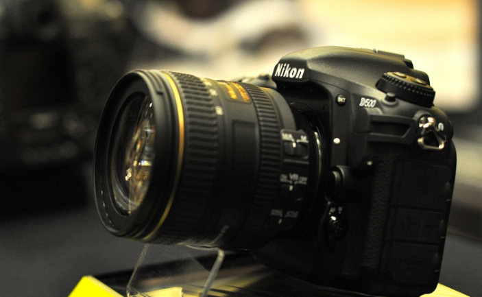 相机|专业相机的消费量肯定会减少，相机的研发，需要很大的投资