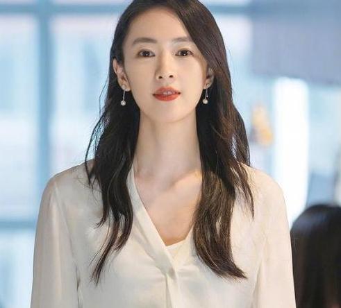 胡静|美女还要看云南，这3位云南女星，个个风姿卓越