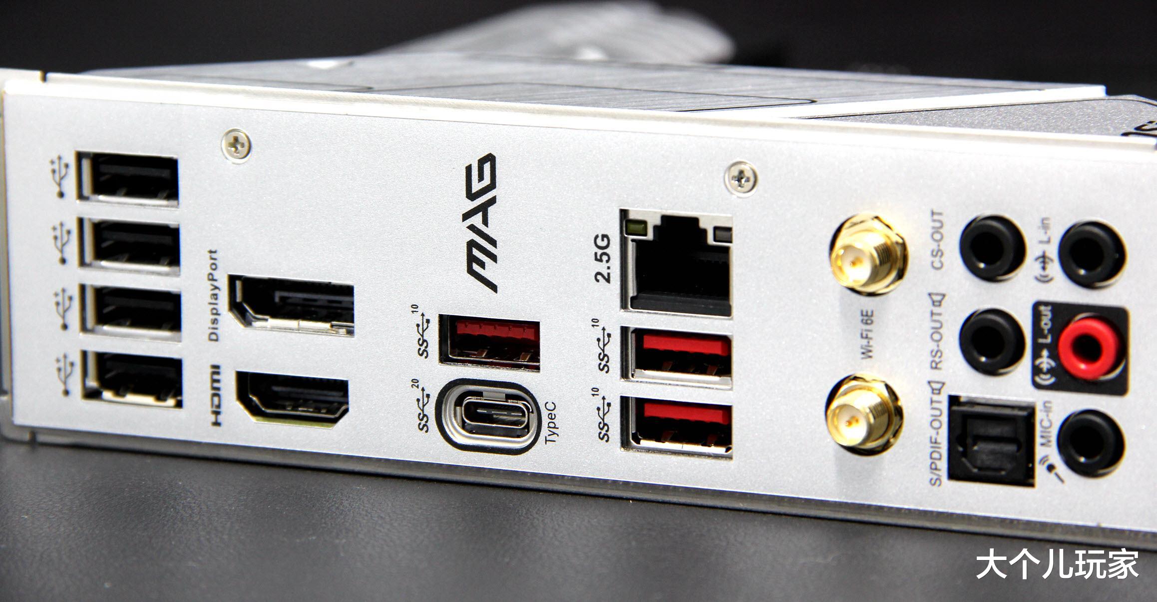 双子星|以身试法!微星B660迫击炮MAX带领超频三双子星硬扛12700超外频