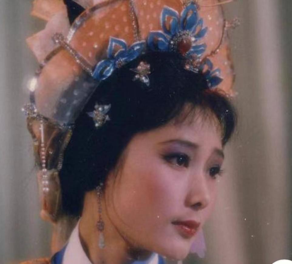 江南|好山好水出美人，12位江南古典美女，一个赛一个漂亮