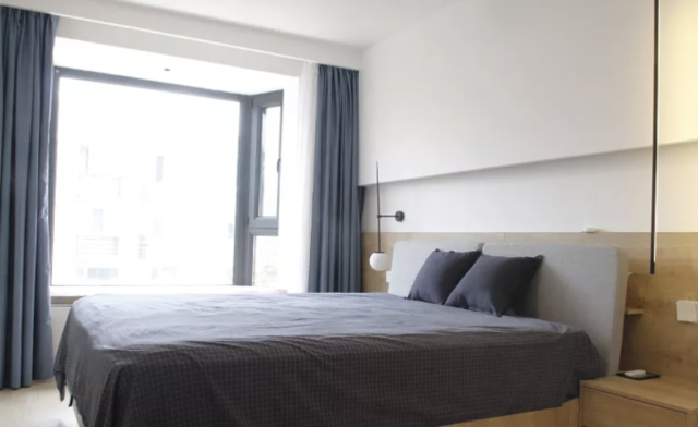 越来越多人装修时坚持极简风，全屋不装主灯，收纳藏而不露