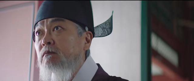 王后伞下|《王后伞下》黄贵人恶胆比爹大，自导自演害启晟，没想到反转来了