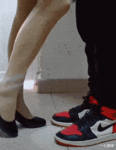 朋友说装修花了几百万,我不信,直到看到这个装饰品!哈哈哈