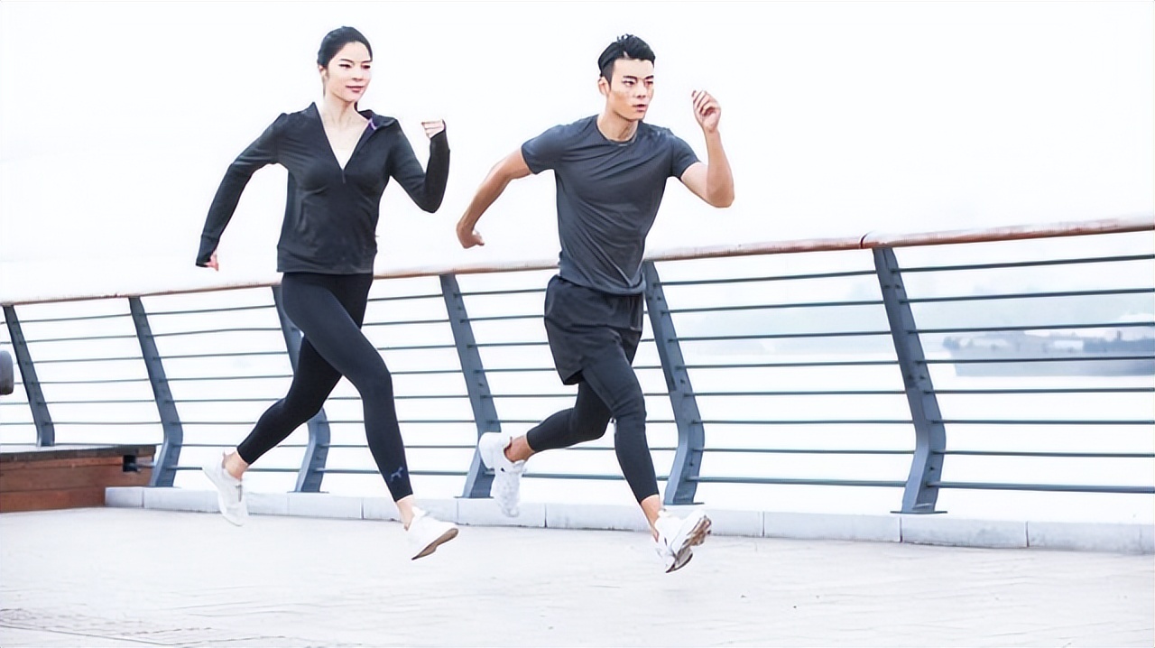 脊柱侧凸|脊柱侧弯了,运动时应该注意什么?