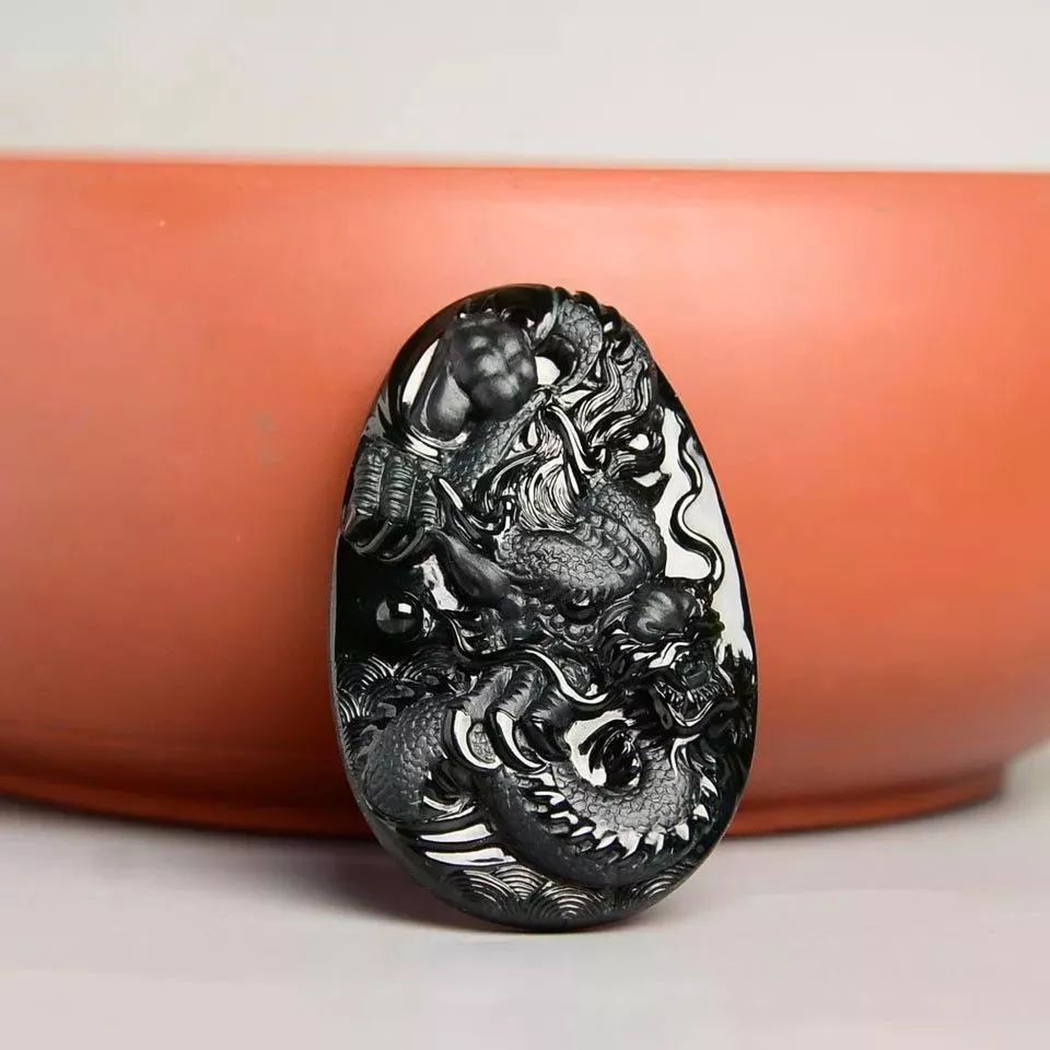 |翡翠界的另类特色——墨翠