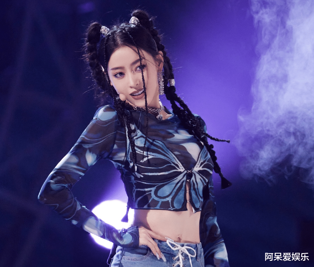 王心凌|《乘风破浪》五公排名未公布，王心凌组的失误，让成团位有了变化