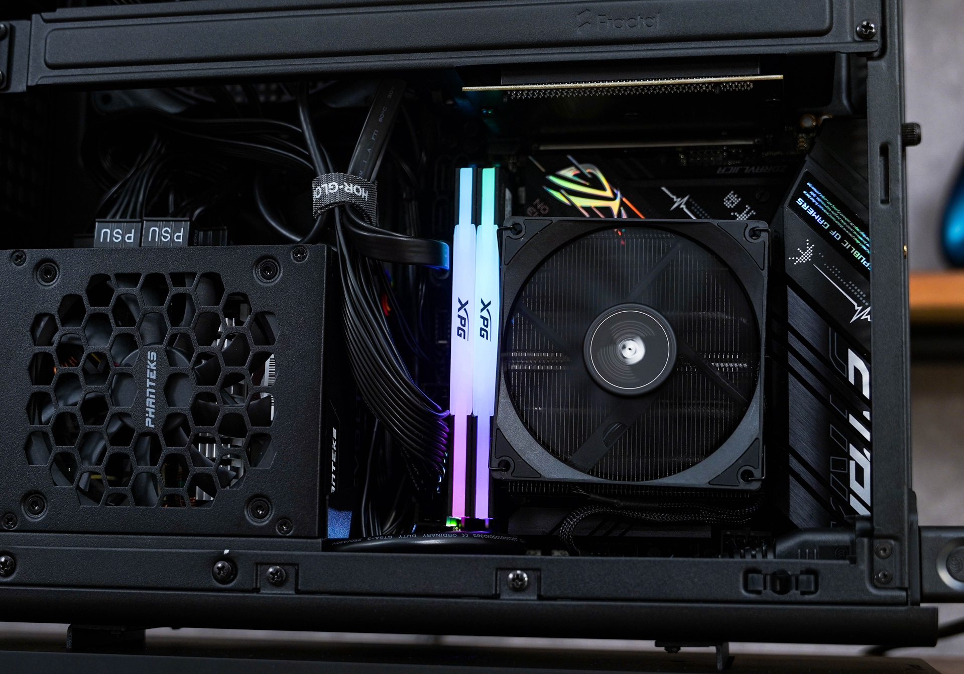 显卡|小桌面PC可参考,打造Ridge无光立卧工控风实用ITX主机