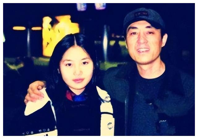 张艺谋|名导太太陈婷:19岁为爱退学,五年三胎逼退巩俐,独得张艺谋宠