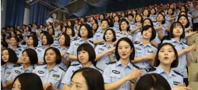 招聘|某地公安厅公考录取名单,本地只有2个考生上岸,值得深思!