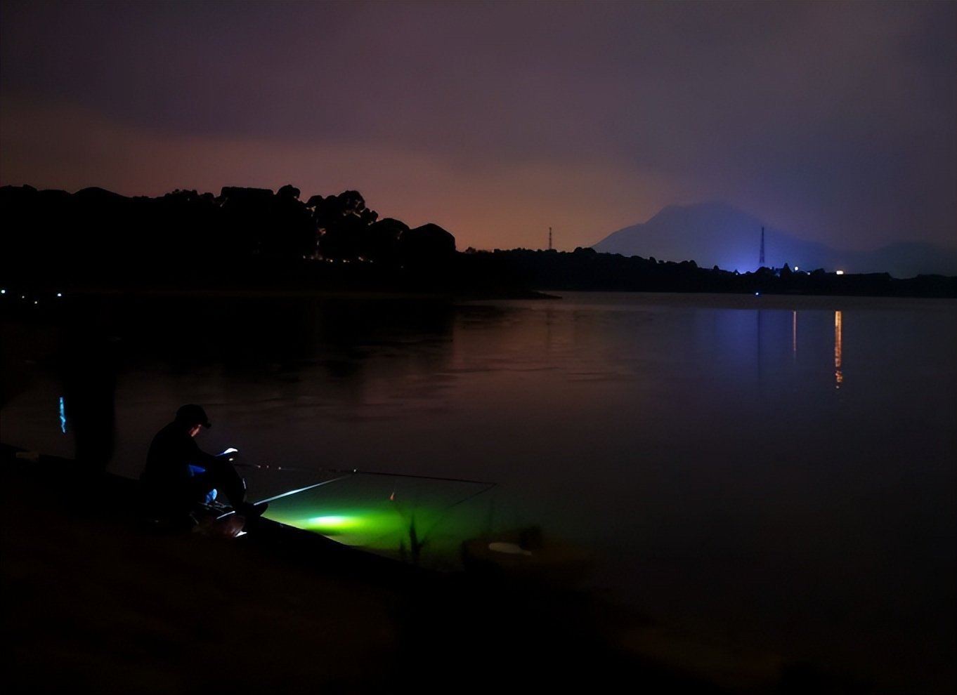 清明节|清明后夜钓，深浅如何选择？鱼群已经转移，还需在这些位置下竿！