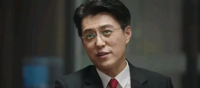 方远|《底线》告诉你，体制内当领导有多难？艺术与现实的交叉融合！