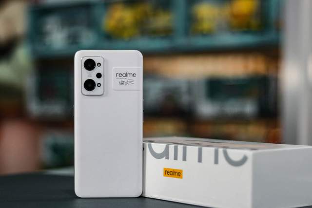 realme|realme 真我GT2:一张“纸”的艺术之旅,更全面的3000元顶配