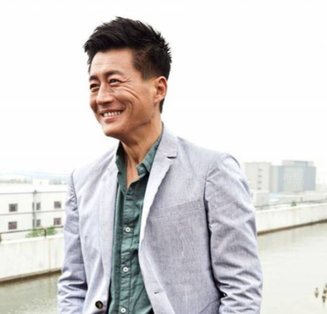 高曙光|高曙光:一婚娶江珊,离婚后与王玲相识相恋,今儿女双全幸福万分