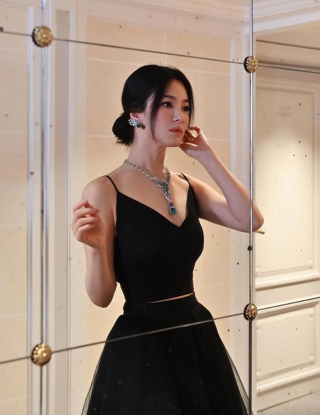 宋慧乔|宋慧乔剧中藏不住老态容貌?文同珢看起来光鲜亮丽才奇怪