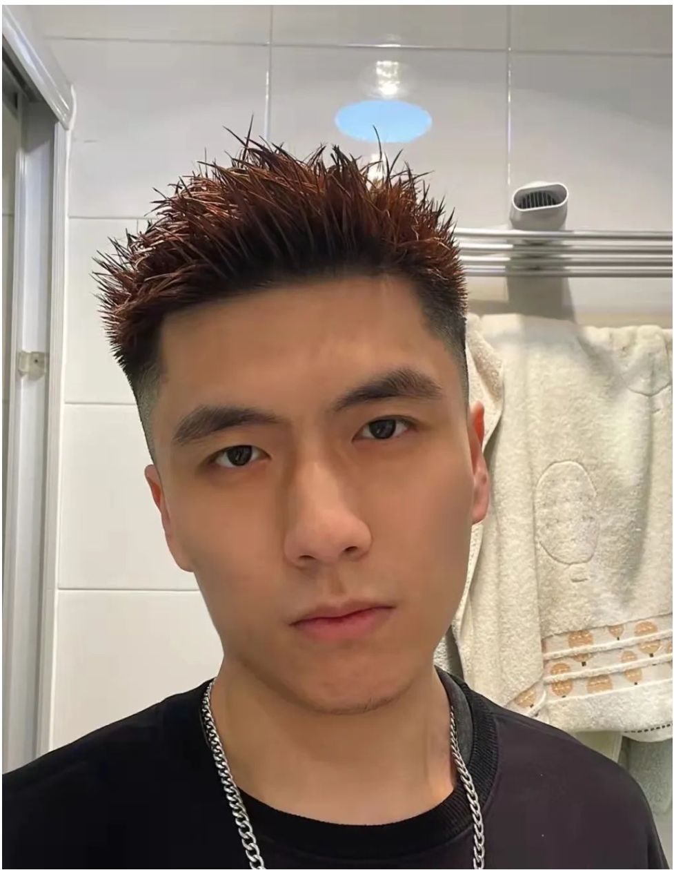 发型 14款最适合年轻男士的发型，有烫发有染发人气很旺，想不帅都难