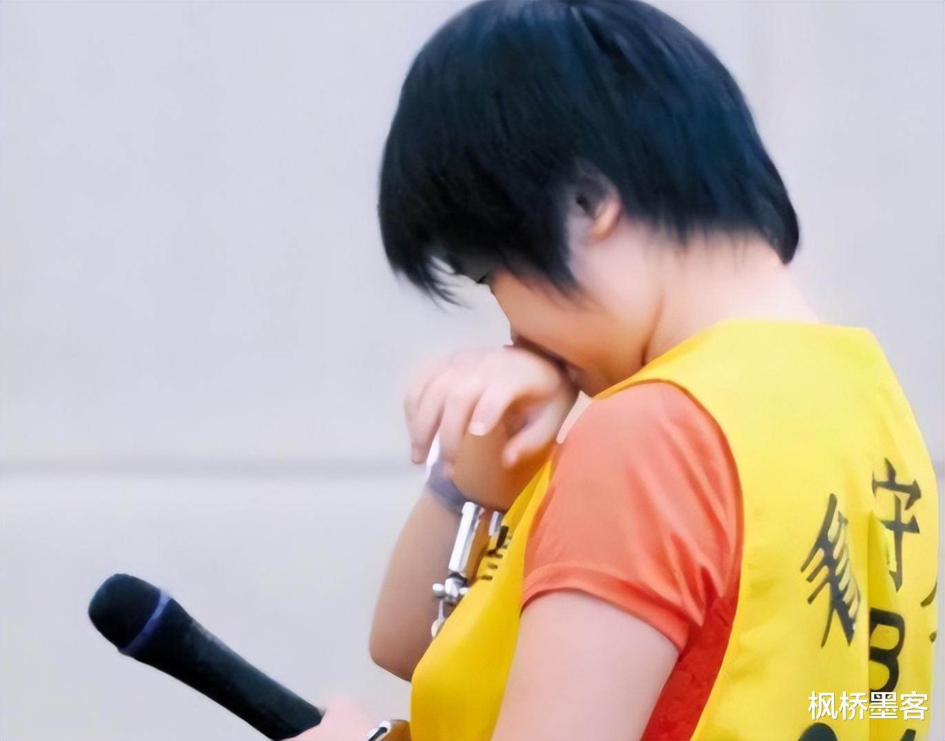 女孩|09年，广东19岁少女被捕！弑亲后淡定玩手机，直言：在帮他们解脱