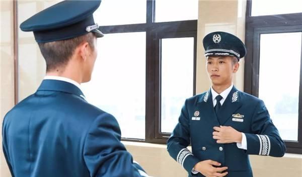 文职|2022军队文职“遇冷”，报考热情逐渐下降，背后理由让人很现实