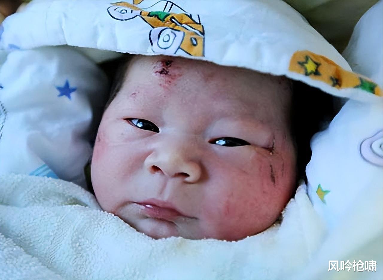 2014年孕妇产检路上车祸身亡,腹中孩子奇迹降生,如今怎样了?