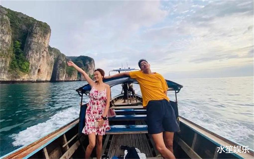 |泰星Weir宣布停工一年，照顾怀孕的爱妻，做她的专属钱包