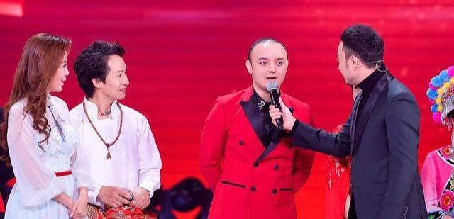 星光大道|无人问津的央视《星光大道》，无处遁形的失意与落寞