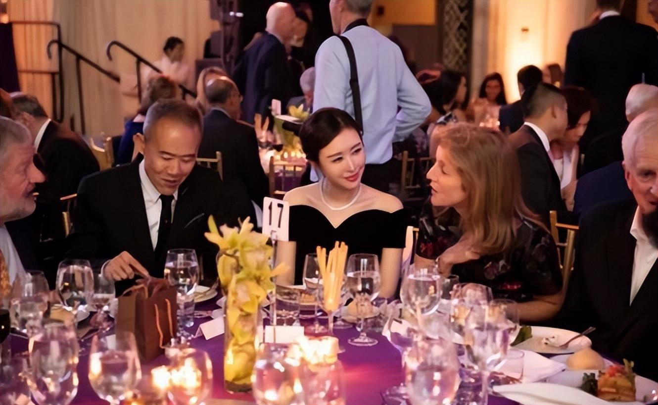 田朴珺|演员田朴珺:嫁给大亨王石,却发誓不依靠男人,那她在追求什么?