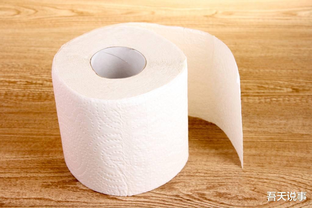 上完厕所后,卫生纸可以直接扔进马桶冲掉吗?你是怎么做的呢?