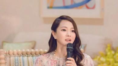 伊能静|伊能静回娘家，与妈妈姐姐同框像三代人，自曝美颜秘籍被赞高情商