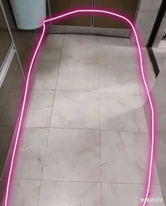 刚搬新家!老舅看完15个装修地勃然大怒道:无知乱砸钱,尽是败家