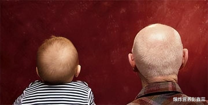 秃顶|男子坚持半年不用洗发水,秃顶也能长满黑发?你敢尝试吗?