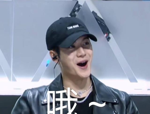 王嘉尔|王嘉尔怒了!称已直接向警方报案,回应了疑似与宋雨琦恋情曝光