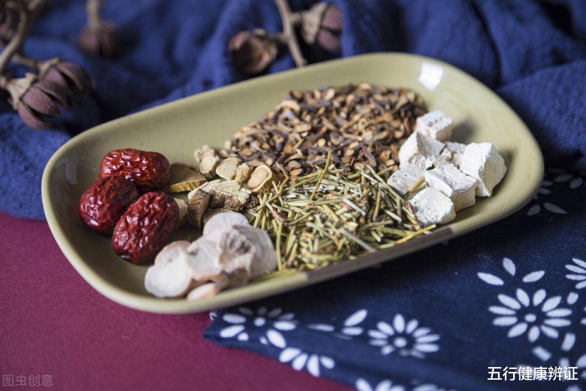 腹泻|肚子咕咕叫,腹泻,手脚不温,怎么办?温阳、利水,止肠鸣!