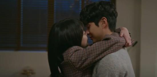 金多美|《那年我们》收视下滑!崔宇植金多美克服分手阴影,奶奶埋下虐点