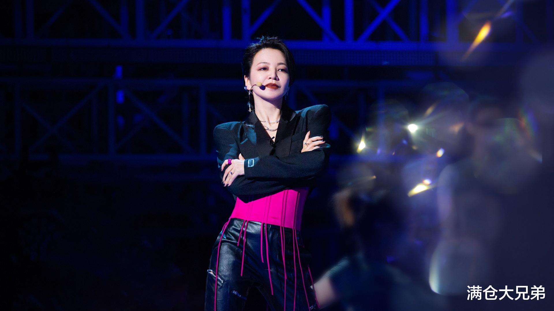 阿雅|浪姐阿雅：社交达人的社交尴尬