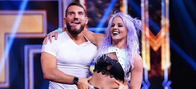 wwe|“五星制造机”亮相WWE赛事现场，暗示加盟！超级巨星突然失联！