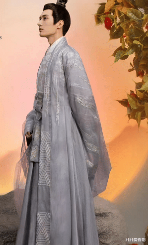 落花时节又逢君|落花时节，我在等你，期待《落花时节又逢君》